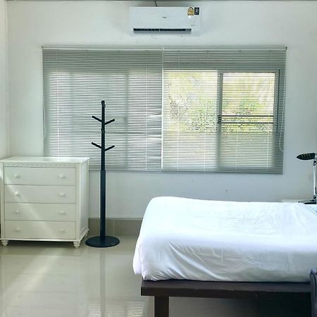 Koh Mook Riviera Beach Resort Εξωτερικό φωτογραφία
